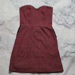 Judith March Red/Black Geometric Print Strapless Mini Dress